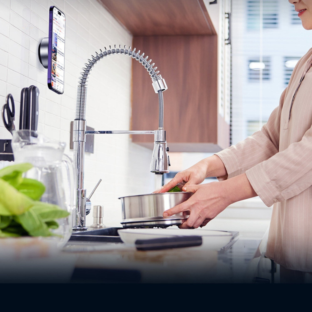 MagnetMonter | Bærbar 360° Bilmontering med Magnetisk Sugekop