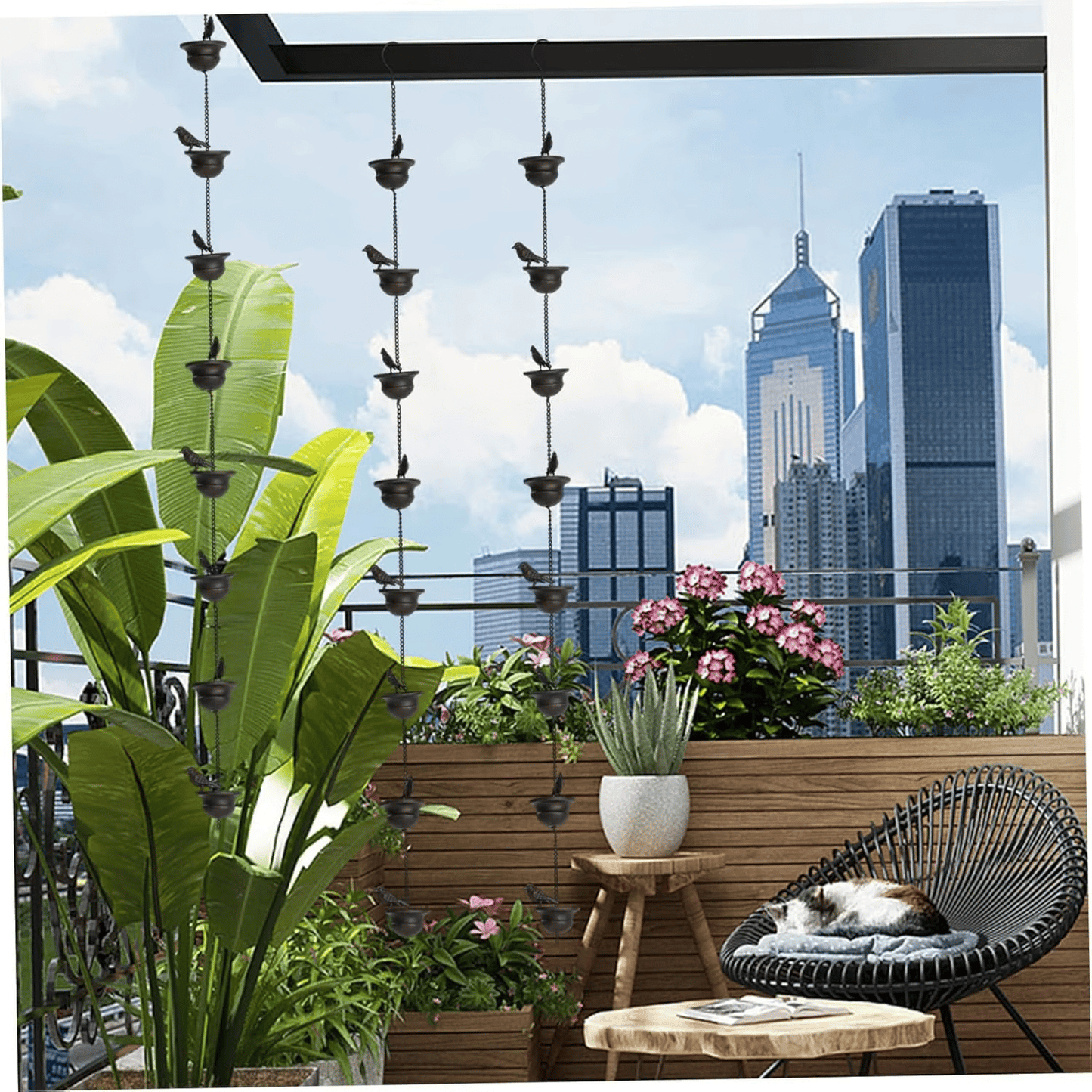 VandKunst | Smuk regnkæde med fugleba